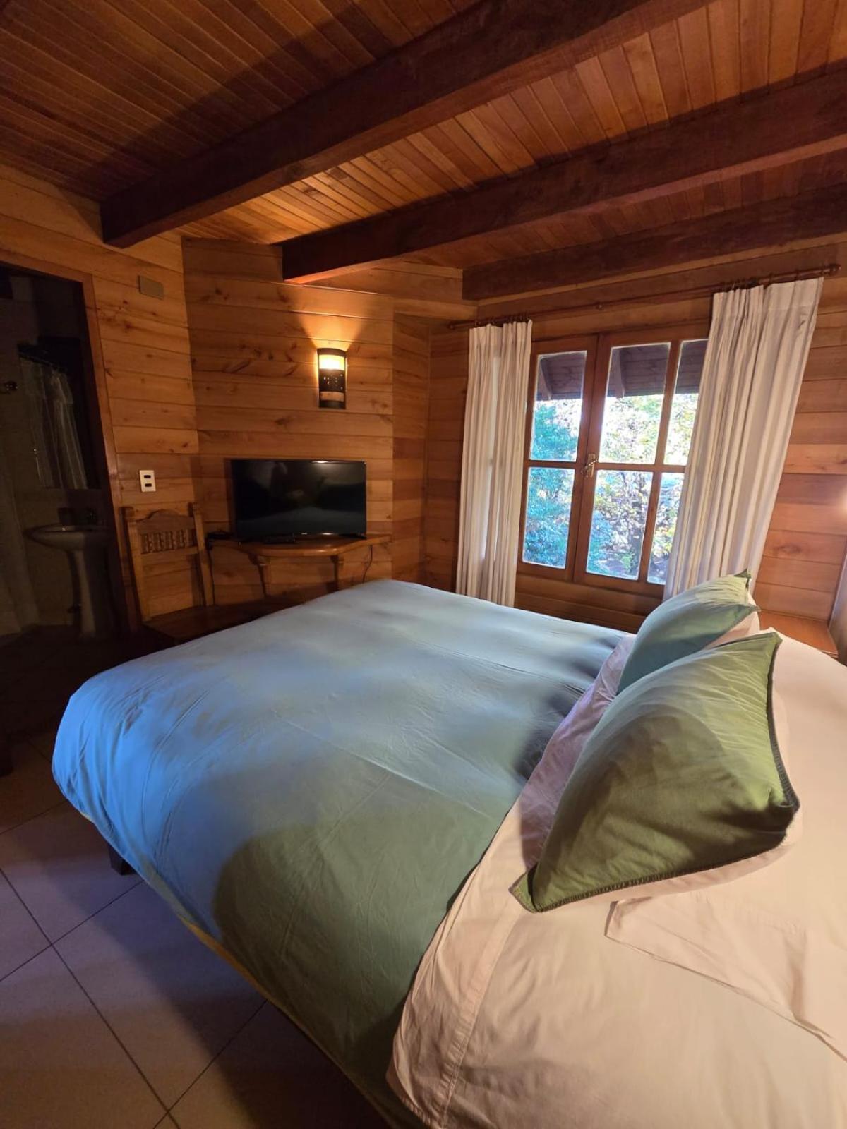 Hotel Malalhue ปูกอน ภายนอก รูปภาพ