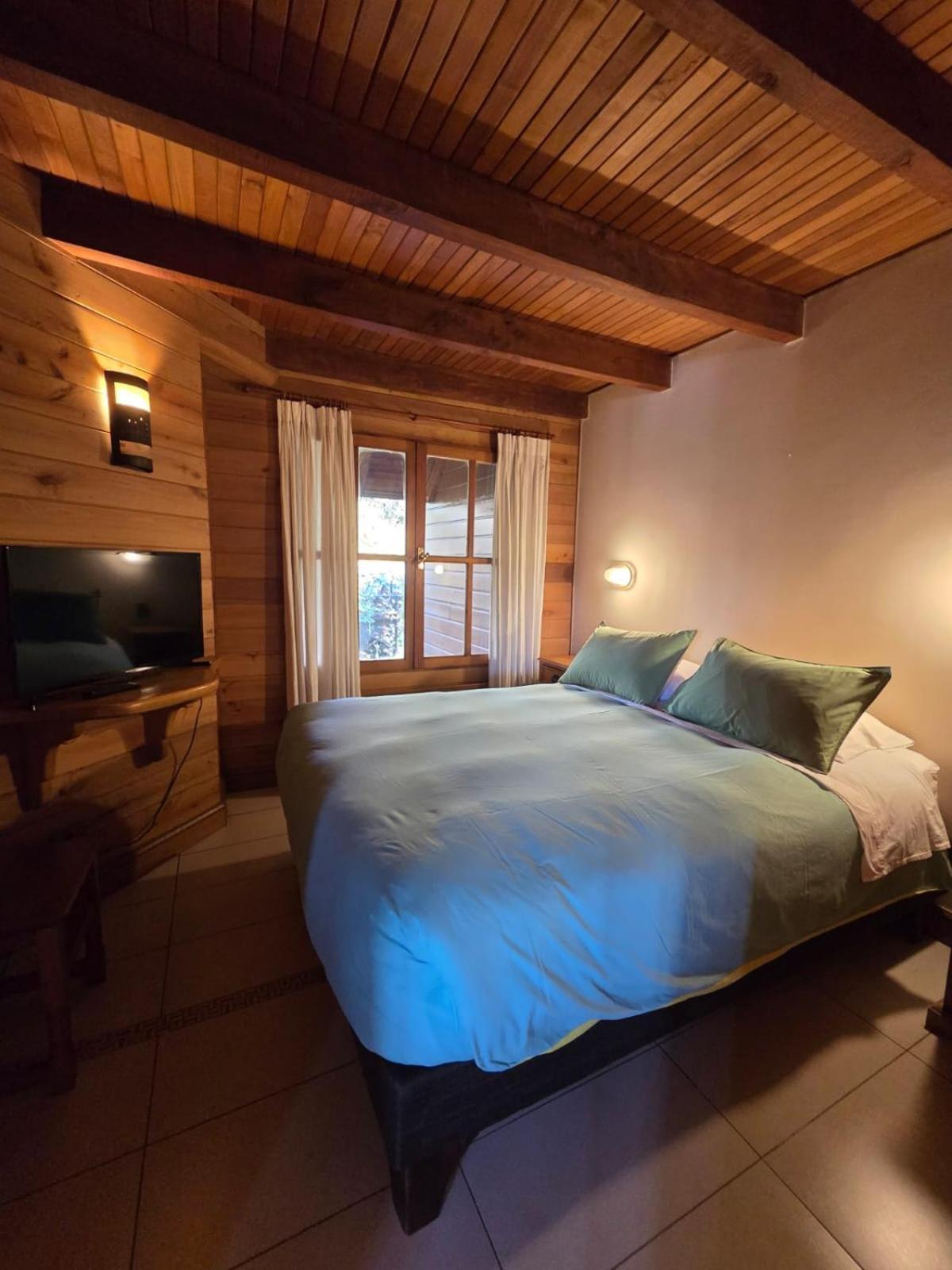 Hotel Malalhue ปูกอน ภายนอก รูปภาพ