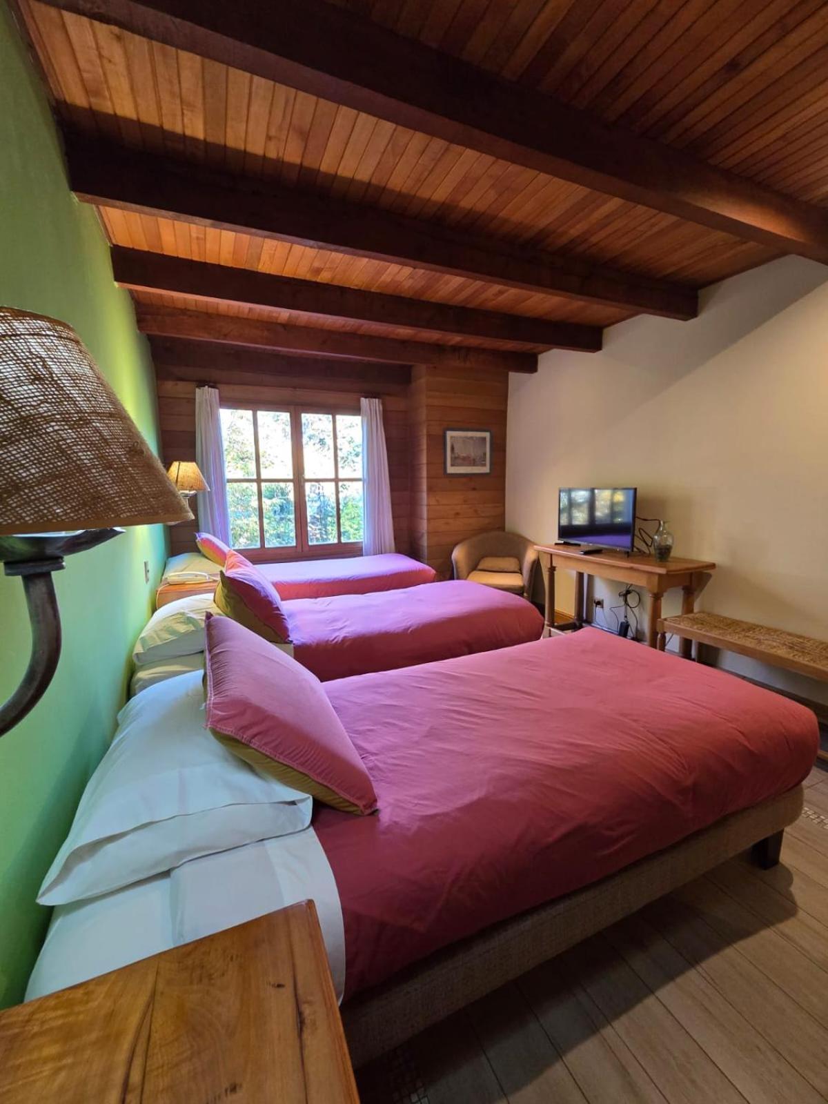 Hotel Malalhue ปูกอน ภายนอก รูปภาพ